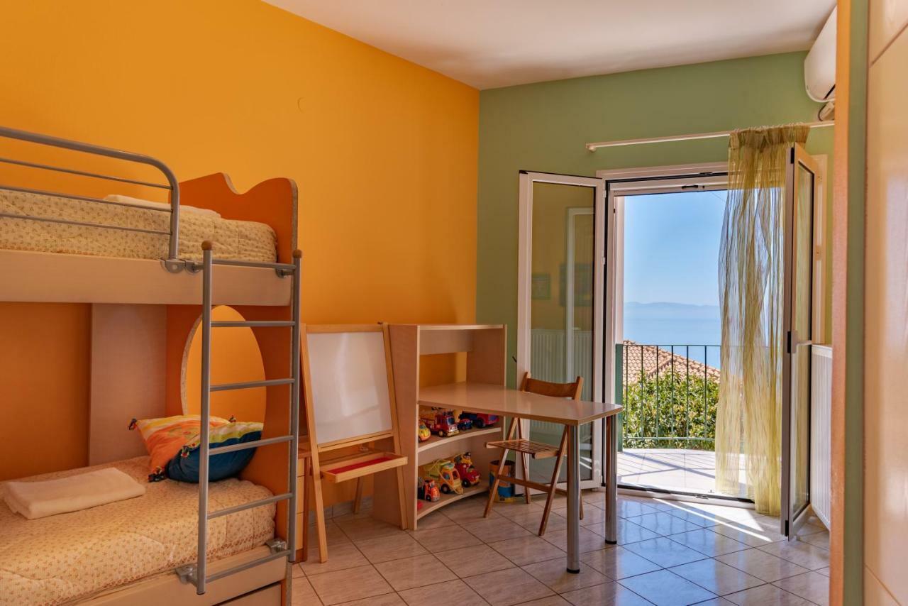 Ioannis House Sea View-Perfect Family Holidays Lourdata  Dış mekan fotoğraf