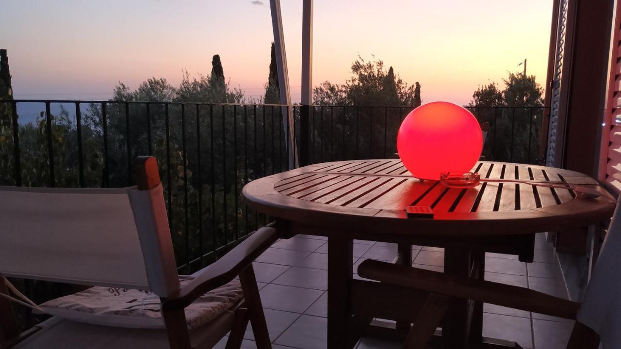 Ioannis House Sea View-Perfect Family Holidays Lourdata  Dış mekan fotoğraf
