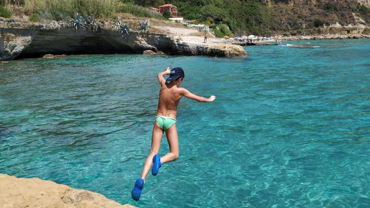 Ioannis House Sea View-Perfect Family Holidays Lourdata  Dış mekan fotoğraf